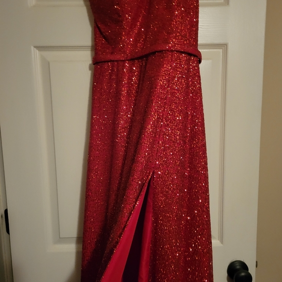 Prom Dress - Picture 5 of 5